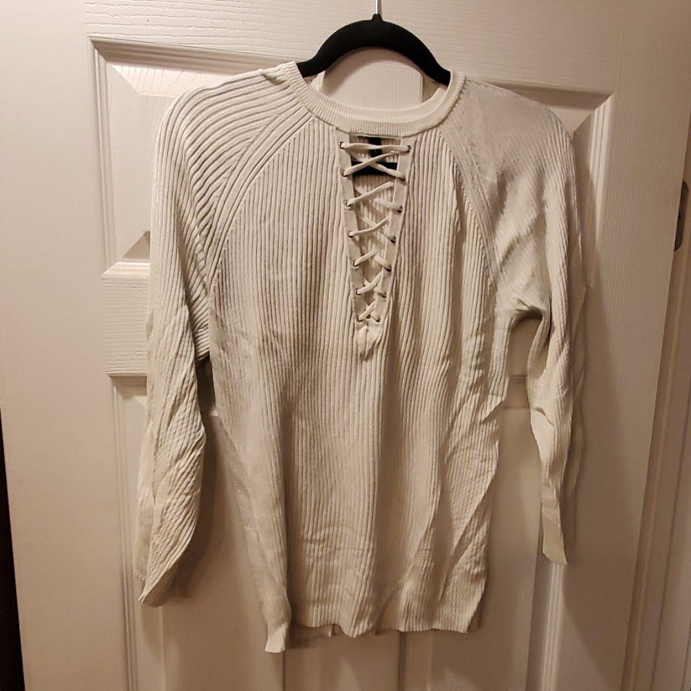 Express White VNeck Criss Cross Sweater